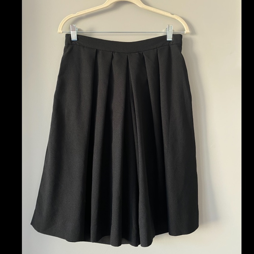 COS Knee length culotte pants size 8 black